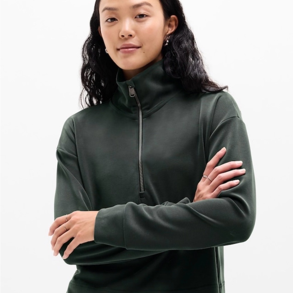Athleta Seasoft Quarter Zip - Size Small - Green